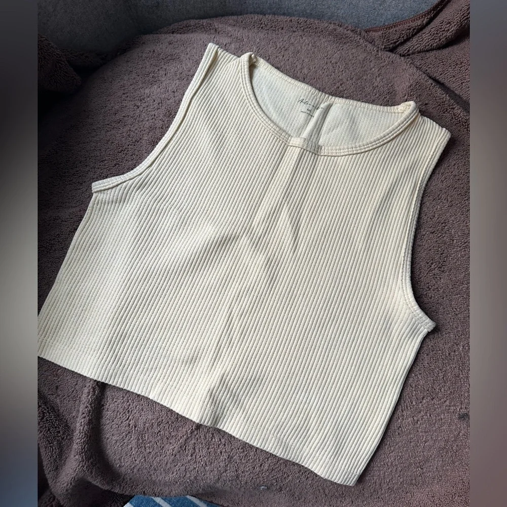 light cream crop tank top